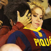 Barcelone perd en face de Real et Shakira console Piqué