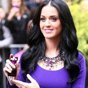 Katy Perry : Elle prépare un nouveau parfum !
