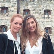 Camille Cerf et Maëva Coucke sans maquillage : Les Miss s'affichent au naturel !